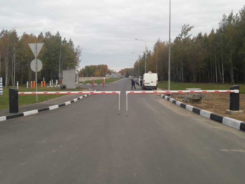 Шлагбаум DoorHan в Тобольске с установкой